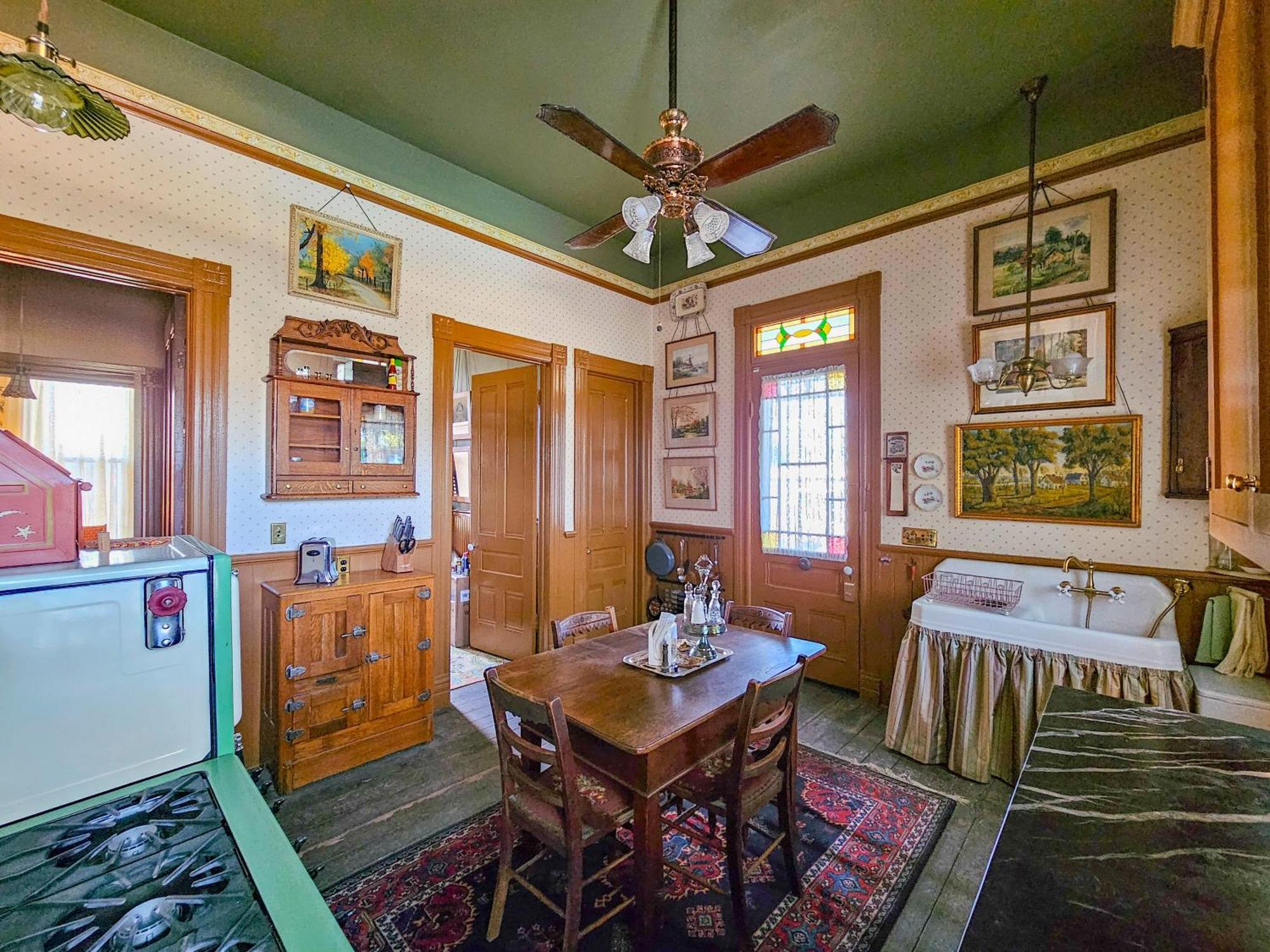 The Jd Hyde Historic Inn Вісалія Екстер'єр фото