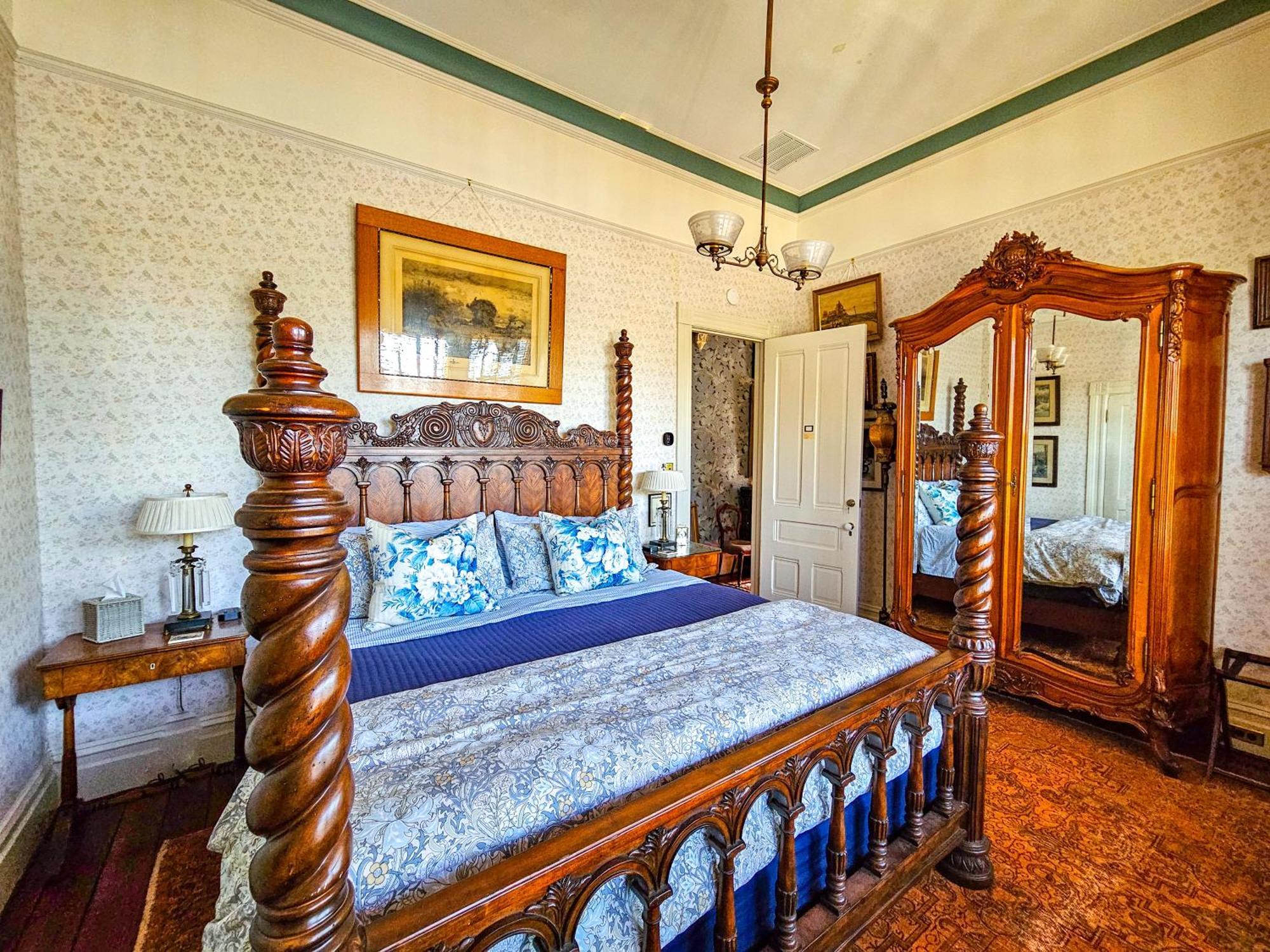 The Jd Hyde Historic Inn Вісалія Екстер'єр фото