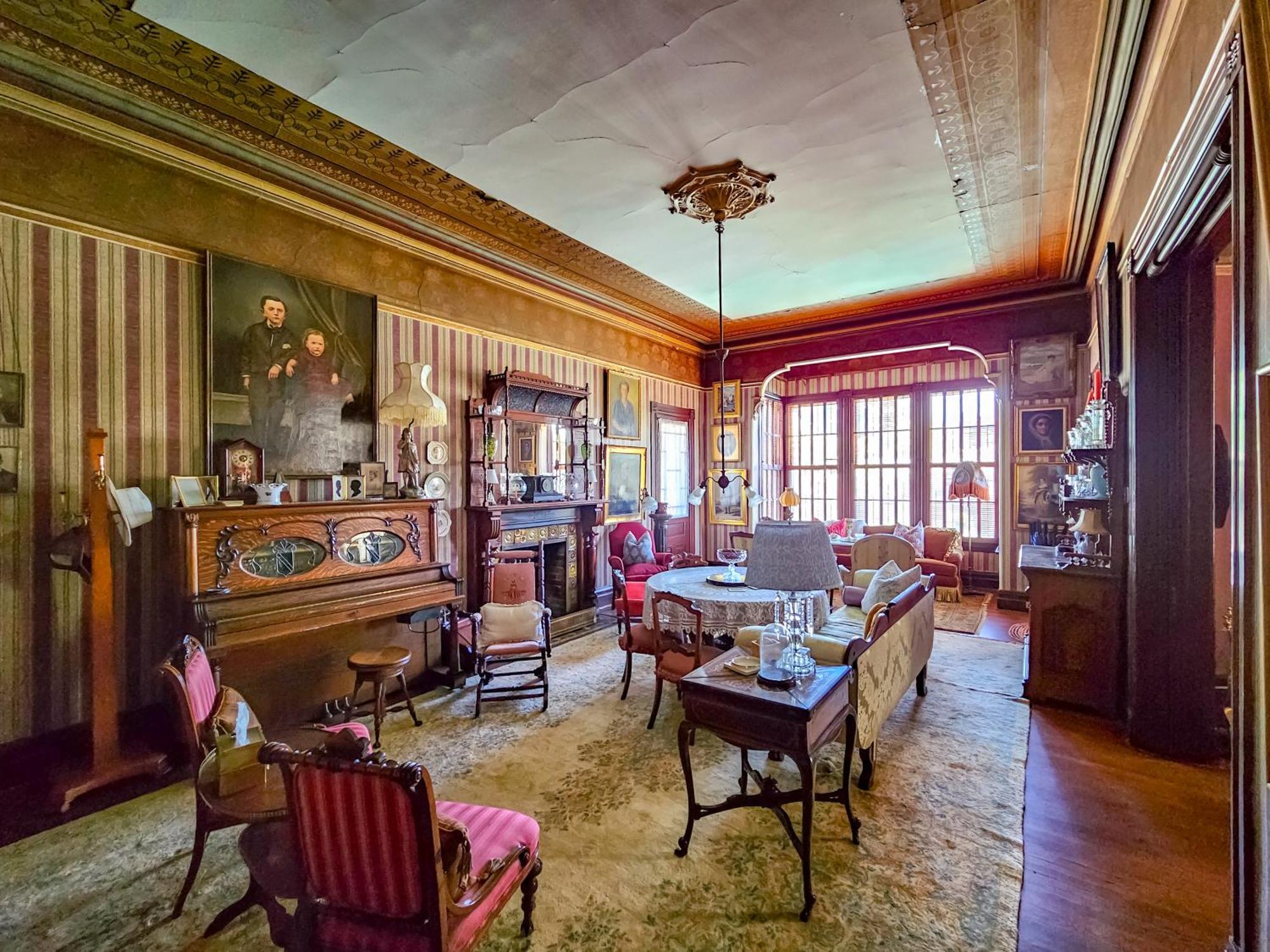 The Jd Hyde Historic Inn Вісалія Екстер'єр фото