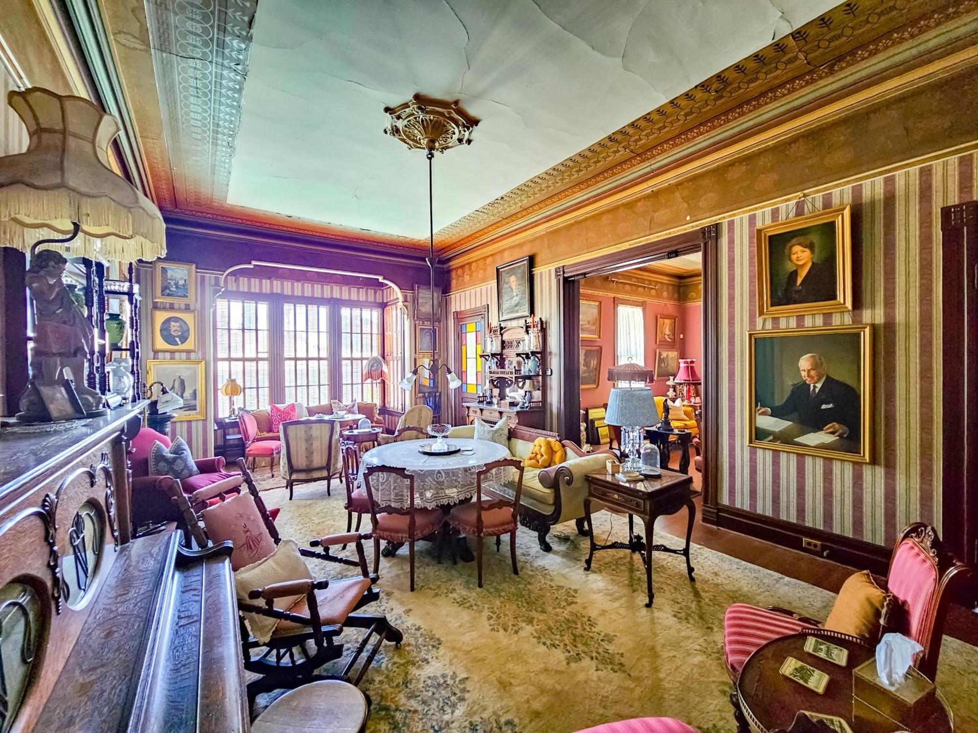 The Jd Hyde Historic Inn Вісалія Екстер'єр фото